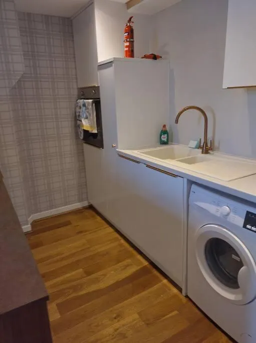 Portobello Edinburgh Seaside Flat 0*,